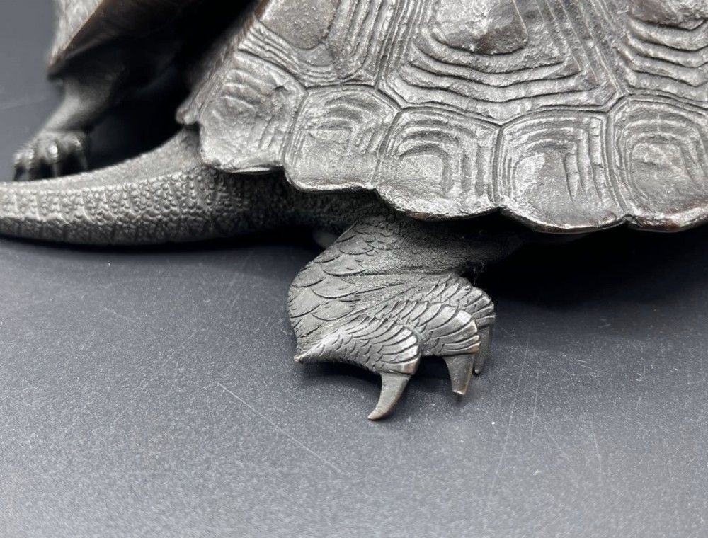 Superb Japanese Meiji (late 19thC) Bronze Group of Three Turtles signed Kose  View VII