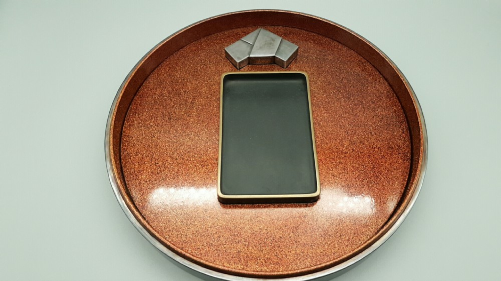 Outstanding Japanese Meiji (late 19thC) Circular Black Lacquer Writing Box (Suzuribako) with Samurai Helmet Decoration View X