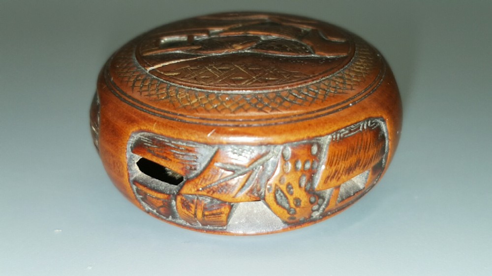 Rare Japanese Meiji (19thC) Boxwood Manju Ryusa Netsuke of Tower Landscape Design View III