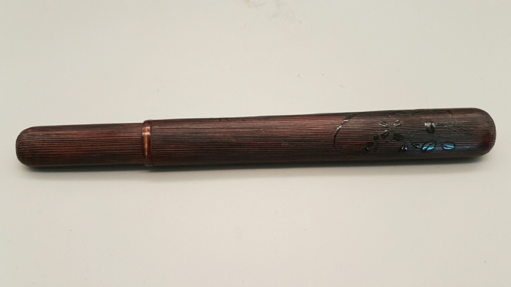 Superb Japanese Meiji (19thC) Bamboo Lacquer Pipecase (Kiseruzutsu) with Grasshopper on Foliage and a Silver Pipe (Kiseru) View VI