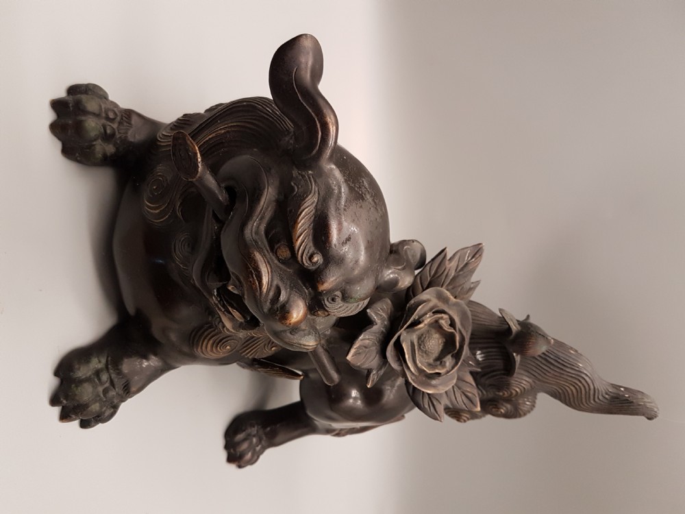 Striking Japanese Meiji (early 20thC) Bronze Temple Lion & Peony (Shishi-Botan) Okimono View VI