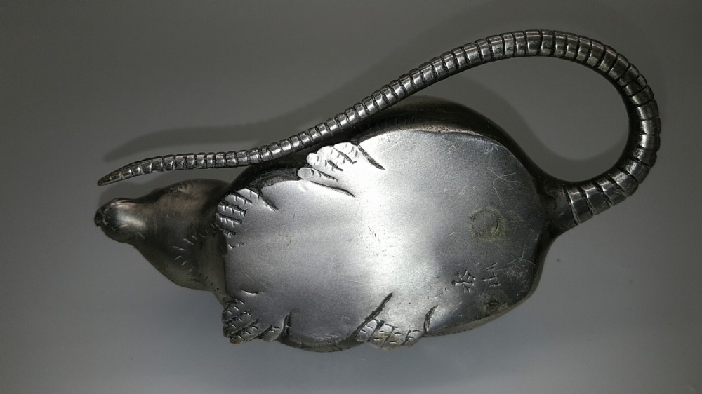 Striking Japanese Meiji (early 20thC) silvered bronze rat View V