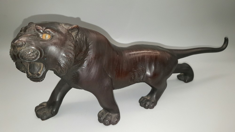 Finely Modelled Japanese Meiji (late 19thC) Bronze Tiger