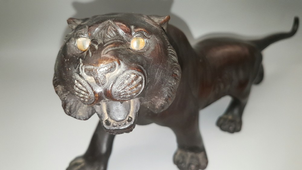 Finely Modelled Japanese Meiji (late 19thC) Bronze Tiger View III