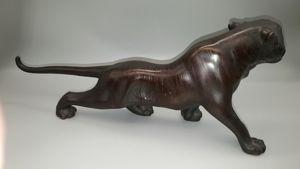 Finely Modelled Japanese Meiji (late 19thC) Bronze Tiger View IV