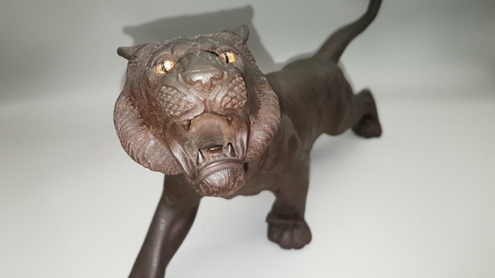 Superb Japanese Meiji (late 19thC) Bronze Tiger by Omori Mitsumoto (Omori Kogen) View III