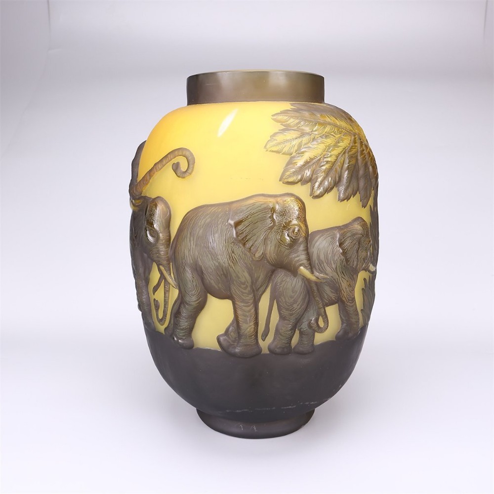 Striking French Art Nouveau (early 20thC) Large Cameo Vase, ‘Elephant Procession’, After Emile Gallé