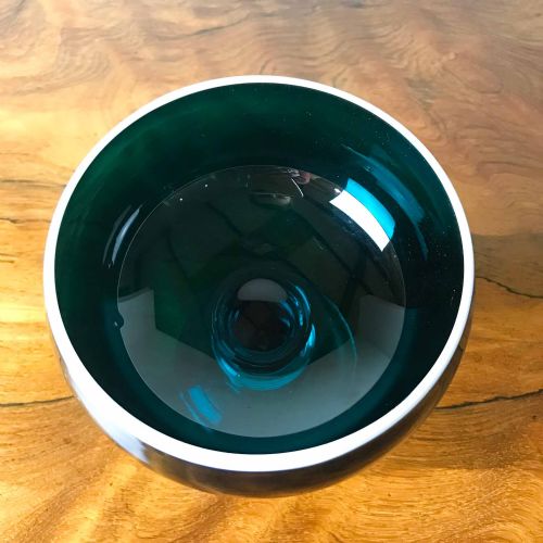 VICTORIAN GREEN GLASS PEDESTAL BOWL - ADDITIONAL PHOTO 3