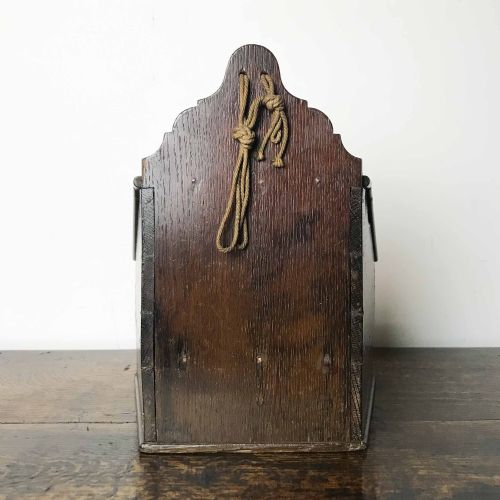 GEORGIAN OAK HANGING SALT OR CANDLE BOX - ADDITIONAL PHOTO 5