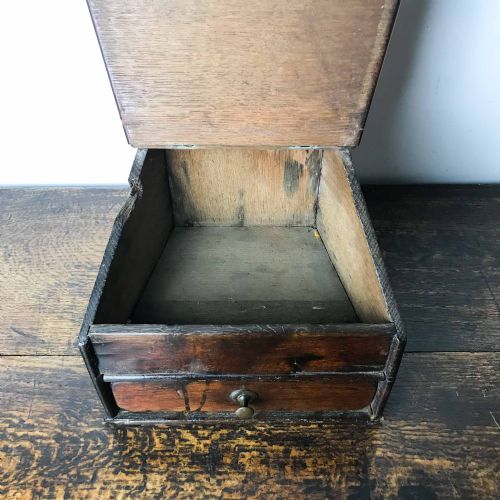 GEORGIAN OAK HANGING SALT OR CANDLE BOX - ADDITIONAL PHOTO 8