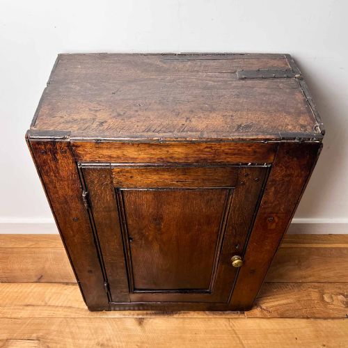 18TH CENTURY OAK WALL CUPBOARD - ADDITIONAL PHOTO 6
