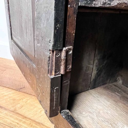 18TH CENTURY OAK WALL CUPBOARD - ADDITIONAL PHOTO 16