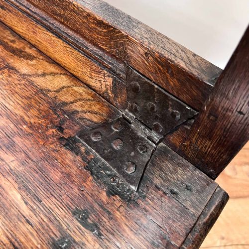 17TH CENTURY OAK BOX CHAIR - ADDITIONAL PHOTO 9