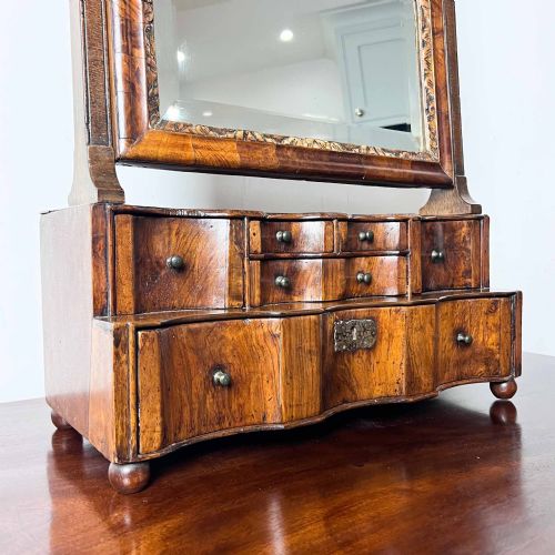 18TH CENTURY WALNUT TOILET MIRROR - ADDITIONAL PHOTO 16