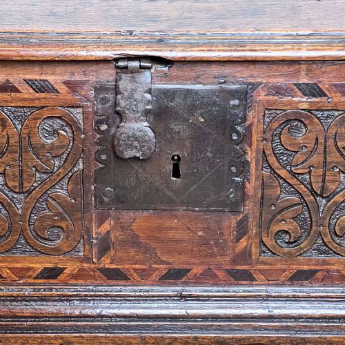 18TH CENTURY CARVED OAK DESK BOX WITH HOLLY AND BOG OAK INLAY - ADDITIONAL PHOTO 4