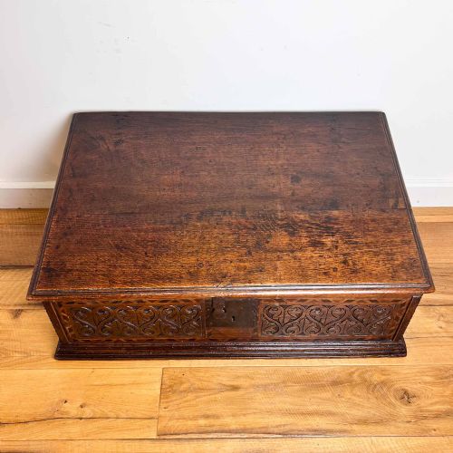 18TH CENTURY CARVED OAK DESK BOX WITH HOLLY AND BOG OAK INLAY - ADDITIONAL PHOTO 8