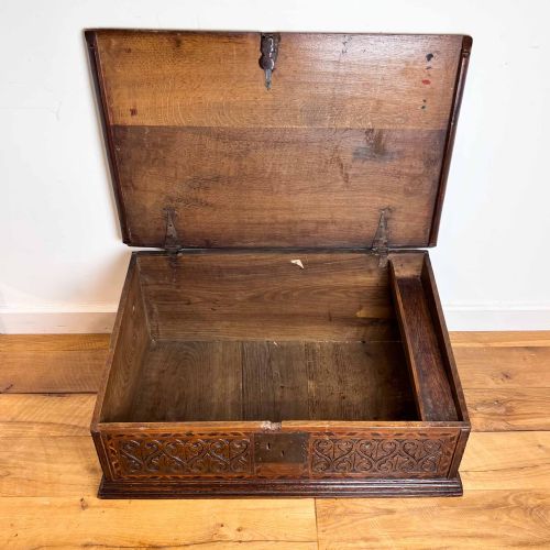 18TH CENTURY CARVED OAK DESK BOX WITH HOLLY AND BOG OAK INLAY - ADDITIONAL PHOTO 12
