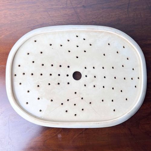 ANTIQUE BLUE AND WHITE ITALIAN PATTERN TRANSFER PRINT MEAT DRAINER - ADDITIONAL PHOTO 6
