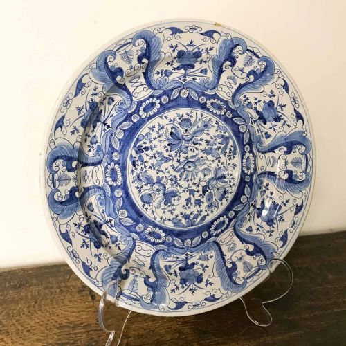 ANTIQUE BLUE AND WHITE CHARGER C1800 - ADDITIONAL PHOTO 5