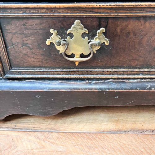 LARGE 18TH CENTURY OAK MULE CHEST - ADDITIONAL PHOTO 27