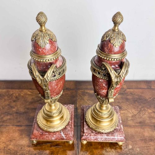 A PAIR OF FRENCH ROUGE MARBLE AND GILT BRONZE CASSOLETTES - ADDITIONAL PHOTO 5