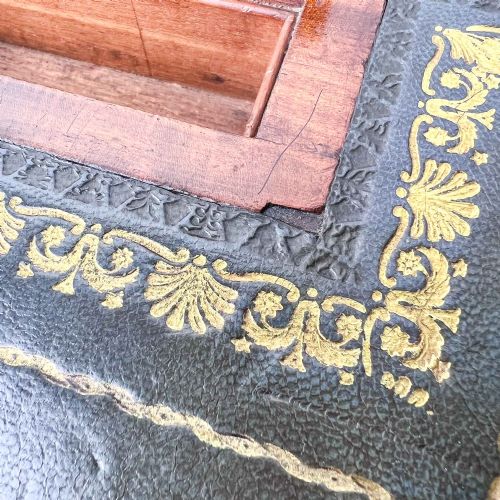 VICTORIAN MAHOGANY LADIES WRITING DESK WITH LEATHER TOP AND INK WELL - ADDITIONAL PHOTO 7