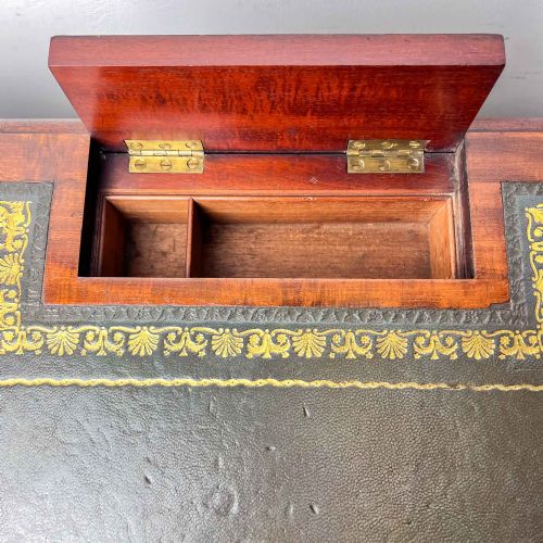 VICTORIAN MAHOGANY LADIES WRITING DESK WITH LEATHER TOP AND INK WELL - ADDITIONAL PHOTO 8