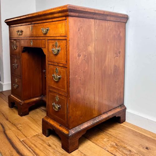 GEORGE II YEW VENEERED FEATHERBANDED KNEEHOLE DESK - ADDITIONAL PHOTO 3