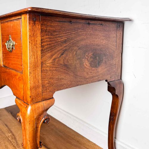 GEORGIAN FRUITWOOD AND OAK LOWBOY WITH CARVED CABRIOLE LEGS - ADDITIONAL PHOTO 8