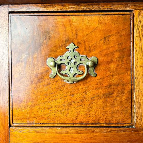 GEORGIAN FRUITWOOD AND OAK LOWBOY WITH CARVED CABRIOLE LEGS - ADDITIONAL PHOTO 11