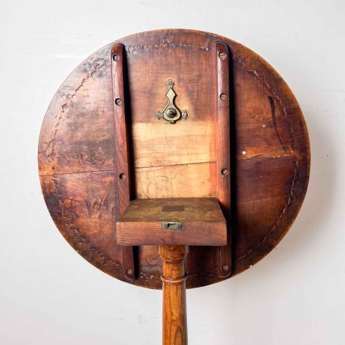 ANTIQUE SYCAMORE AND ASH TRIPOD TABLE - ADDITIONAL PHOTO 8