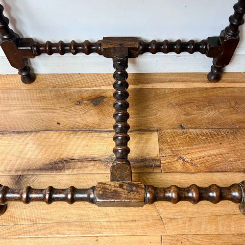EARLY 18TH CENTURY OAK SIDE TABLE - ADDITIONAL PHOTO 10