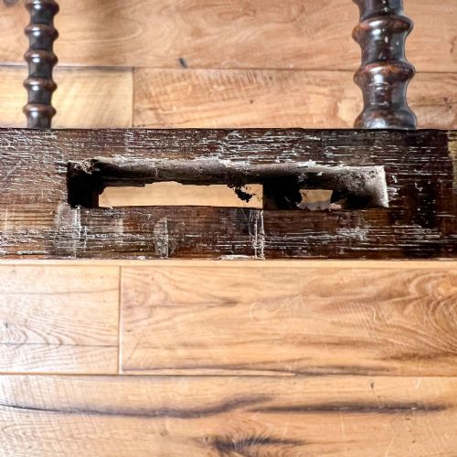 EARLY 18TH CENTURY OAK SIDE TABLE - ADDITIONAL PHOTO 17