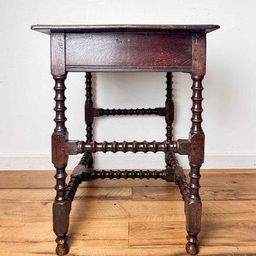EARLY 18TH CENTURY OAK SIDE TABLE - ADDITIONAL PHOTO 24