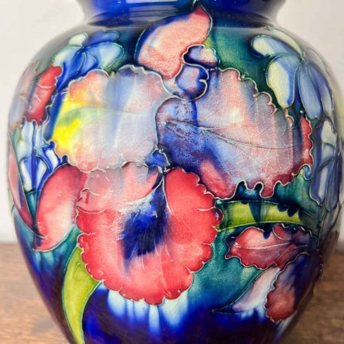 MOORCROFT POTTERY LARGE ORCHID VASE - ADDITIONAL PHOTO 4