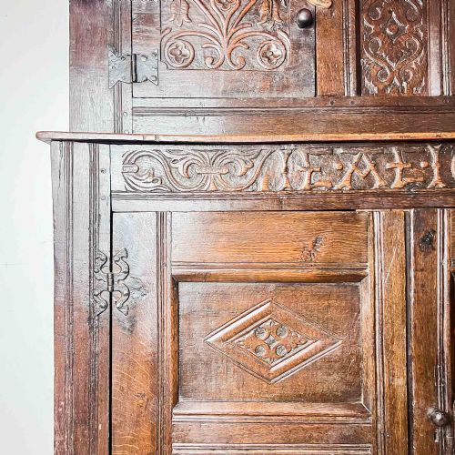 17TH CENTURY OAK DUODARN CUPBOARD - ADDITIONAL PHOTO 4