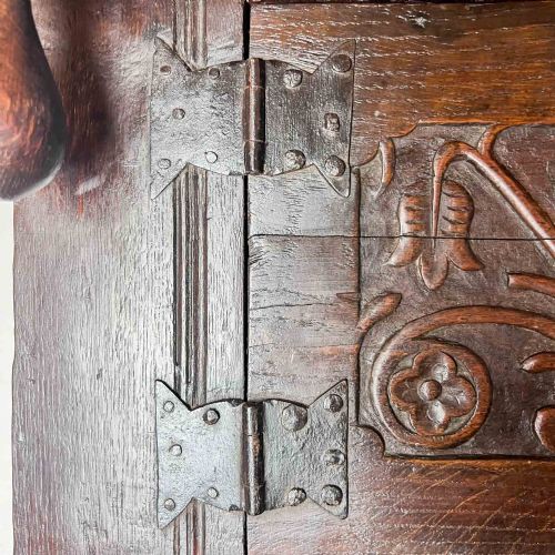 17TH CENTURY OAK DUODARN CUPBOARD - ADDITIONAL PHOTO 8