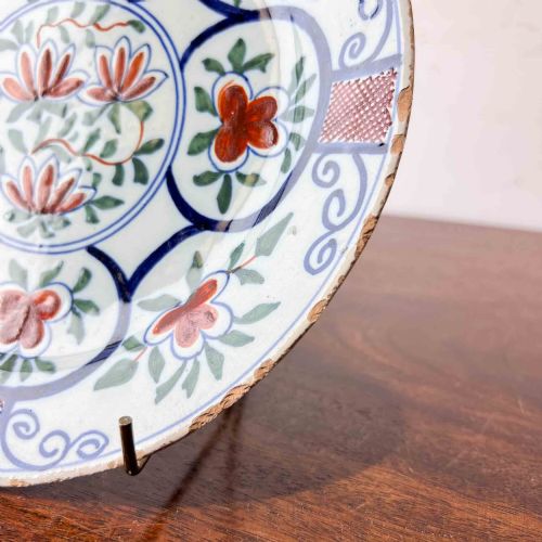 ANTIQUE POLYCHROME DELFT PLATE - ADDITIONAL PHOTO 1