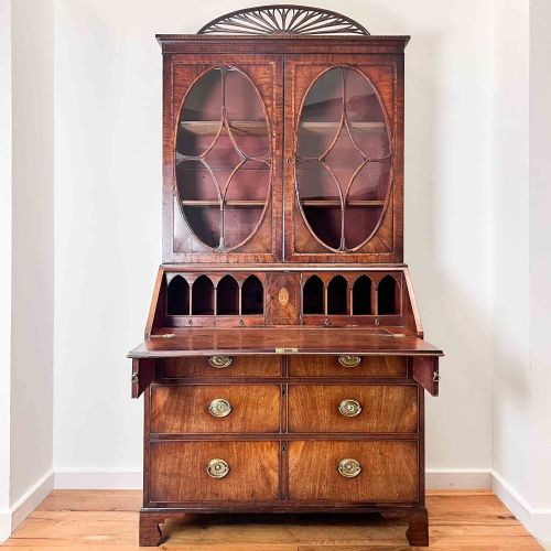18TH CENTURY MAHOGANY BUREAU BOOKCASE - ADDITIONAL PHOTO 1