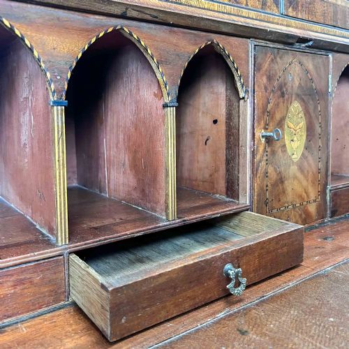 18TH CENTURY MAHOGANY BUREAU BOOKCASE - ADDITIONAL PHOTO 8