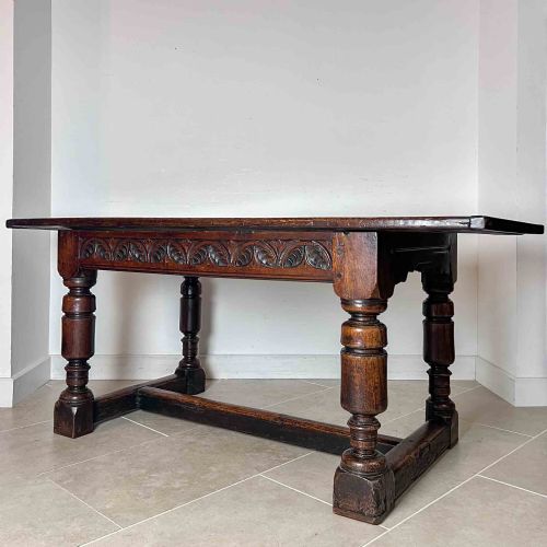 17th century oak refectory table - CATEGORY: ANTIQUE TABLES - DATED 17TH CENTURY
