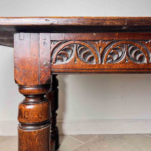 17TH CENTURY OAK REFECTORY TABLE - ADDITIONAL PHOTO 2