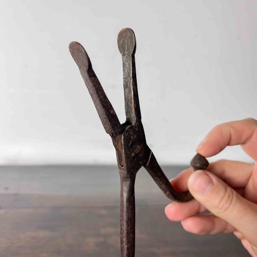 ANTIQUE WROUGHT IRON RUSHLIGHT HOLDER - ADDITIONAL PHOTO 6