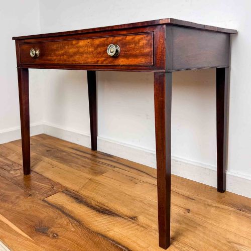 GEORGIAN MAHOGANY SIDE TABLE - ADDITIONAL PHOTO 4