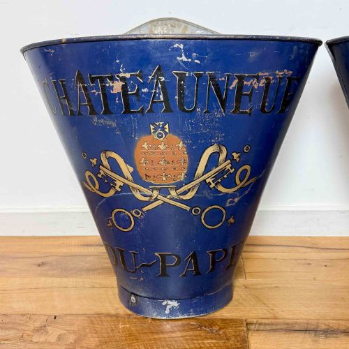 PAIR OF ANTIQUE FRENCH GRAPE HODS - ADDITIONAL PHOTO 3