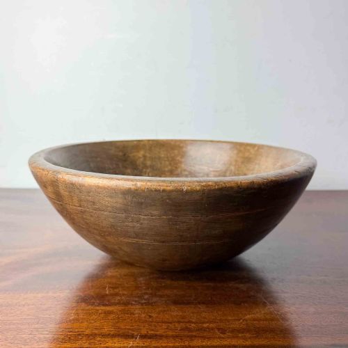 ANTIQUE TURNED SYCAMORE DAIRY BOWL - ADDITIONAL PHOTO 1