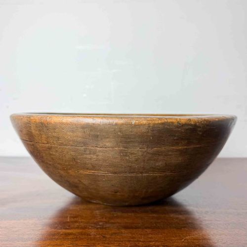 ANTIQUE TURNED SYCAMORE DAIRY BOWL - ADDITIONAL PHOTO 3