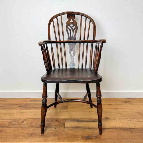 ANTIQUE LOW BACK WINDSOR CHAIR - ADDITIONAL PHOTO 1