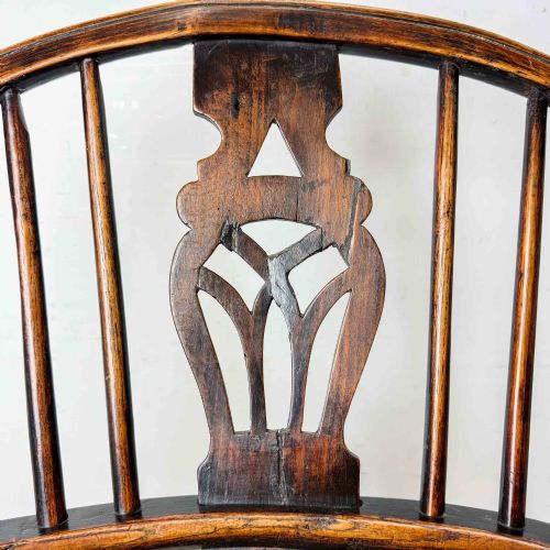 ANTIQUE LOW BACK WINDSOR CHAIR - ADDITIONAL PHOTO 8
