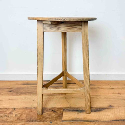 SMALL ANTIQUE PINE CRICKET TABLE - ADDITIONAL PHOTO 1